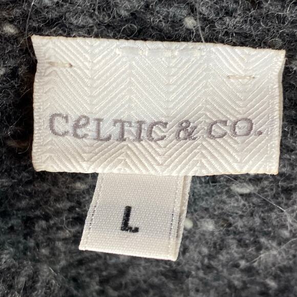 SOLD.   Celtic & Co 100% Donegal Wool Sweater Size L Gray High Neck Tweed - Picture 5 of 8
